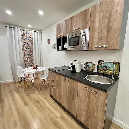 Kensia House - Centro Storico - Stazione Apartment *